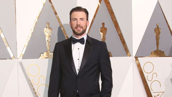 Chris Evans Lacteur élu Homme Le Plus Sexy De 2022 France Alerte