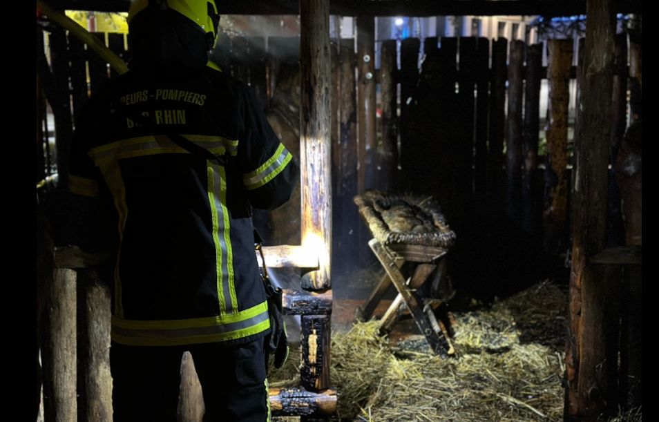 Strasbourg : Une crèche de Noël volontairement incendiée – France Alerte