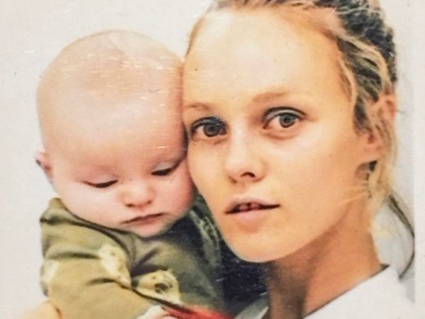 Photos Lily Rose Depp Retour Sur Ses Clichés Les Plus Mignons Avec Sa Mère Vanessa Paradis 7193